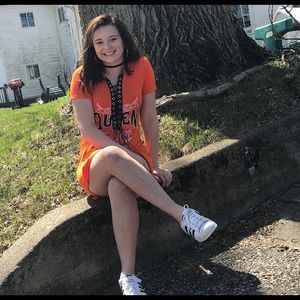 Meet your Posher, Mya